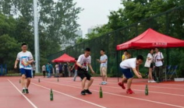 娱乐吃瓜酱操场,揭秘操场背后的那些事儿