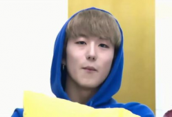 杨馥宇吕博熠亲密照片,甜蜜互动见证深厚友谊