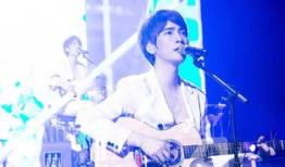 简弘亦个人资料