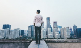 广东明珠背景,璀璨的南粤明珠，传承与创新并行的企业传奇